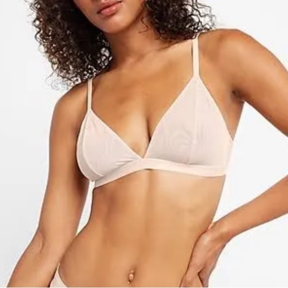 New PARADE triangle bralette size medium